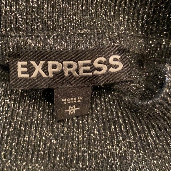 Express crop top - Picture 4 of 5